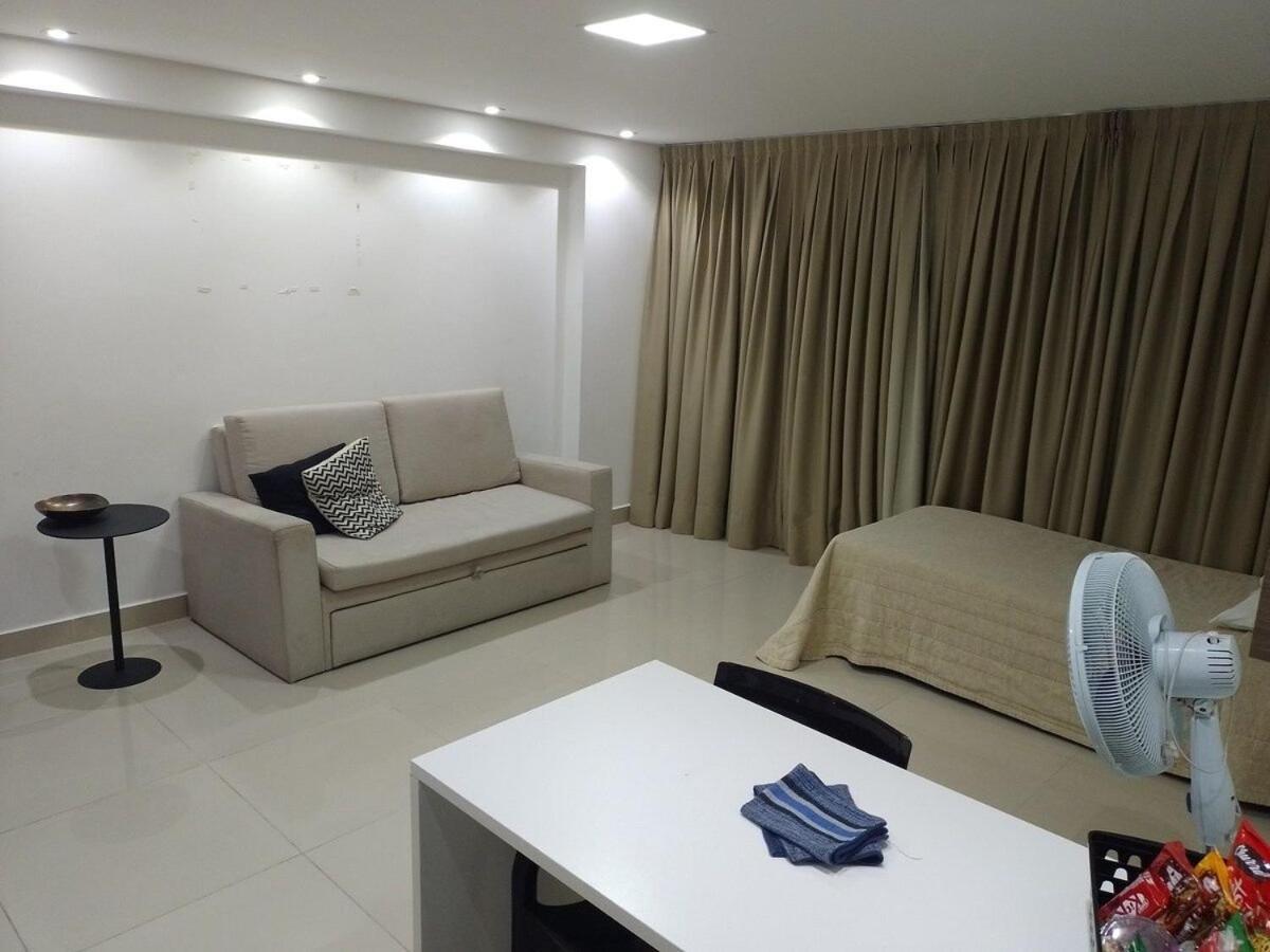 Nomar Vi - Gold Flat Apartment